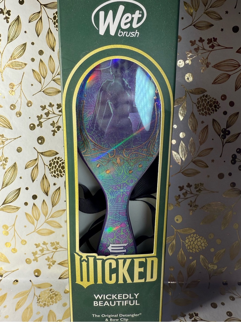 Wicked Detangler Brush — Iridescent Purple